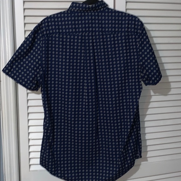 Tommy Hilfiger Button Down Short Sleeve Shirt - Picture 4 of 4